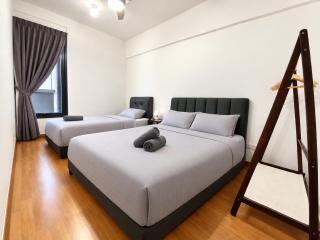 Tropicana 218 Macalister by stayCATion Homestay - 6