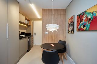 Studio Charmoso no Batel | Rooftop e Lazer - 5