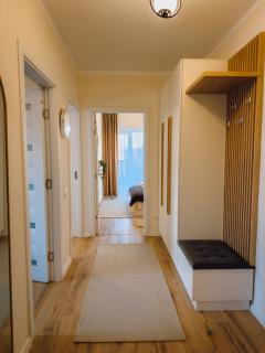 Glow Apartment near Hiperbara with parking - 3