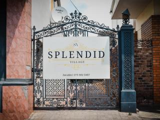 Splendid Village - 0