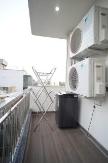 The Lodgers Vertex 1 BHK Service Apartments - Gurgaon - 4