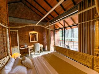 Ella Pine Chalets - 8