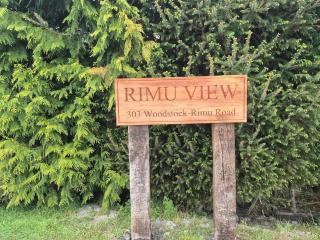 Rimu View 3 by Tiny Away - 9