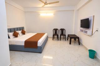 Hotel Sunrise Dehradun Near Railway Station 50 Meter - 8