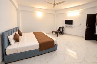 Hotel Sunrise Dehradun Near Railway Station 50 Meter - 3