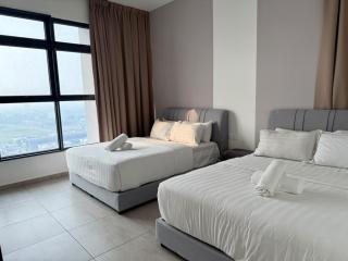 Home stay near Jonker Street 10 pax - 9