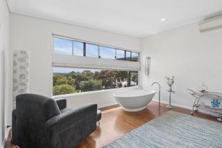 Where Luxe Meets Leisure, The Karrinyup Retreat - 2