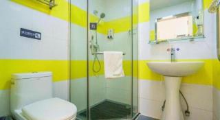 7Days Inn Tianjin Fifth Avenue Youyi Road Branch - 1