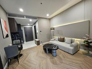 Curved Glass Apartment - Lumiere Smart City - Near My Dinh - 8
