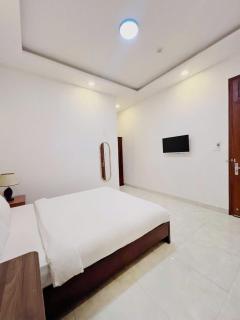 Happy 2 Hotel - 9