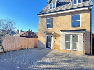 TANZANITE - Ground Floor 2BR apart, Pet friendly - 9