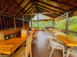 Lake Side Villa - 9