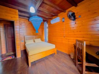 Lake Side Villa - 1