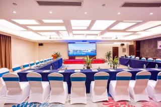 Poly Phoenix Hotel - 3
