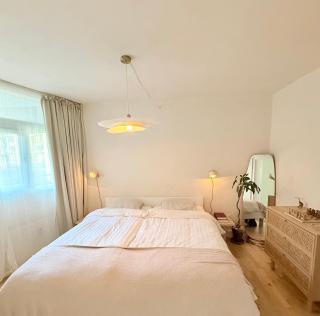 Scandic Design in Newly Renovated Apartment - 6