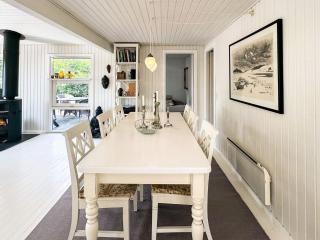 4 star holiday home in Dronningmølle - 7