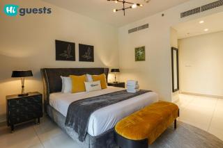 HiGuests - Chic Apt with Balcony and Pool near Burj Khalifa - 1
