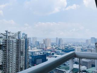 Citispace 1BR Condotel Suite at SM Light Residences #LT05A - 8