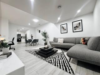 Premium, Family-Friendly 2-Bedroom Private Suite - 8