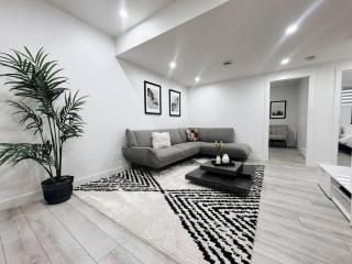 Premium, Family-Friendly 2-Bedroom Private Suite - 9