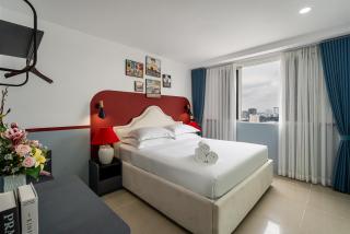 International Plaza City View Apartment - 9
