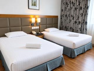 Crown Garden Hotel - 2