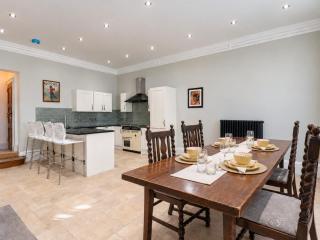 Luxury Mill House | Hot Tub & Gardens | Sleeps 14 - 6