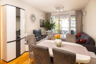 Riverside Apartment - 9