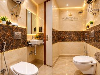 The Grand ECG Inn Signature Hotel Near IGI Airport - 2