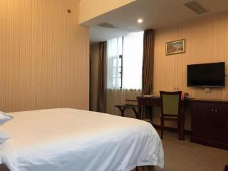 Vienna Hotel Meizhou Mei County Airport - 1