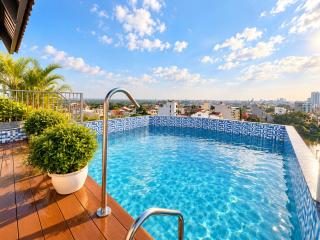Au Co Riverside Pool Apartment - 3