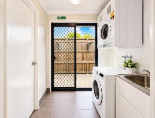 Riverstone Crescent Residence - 5