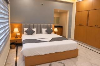 Hotel Prime We Check Inn Near US Embassy Gachibowli - 2