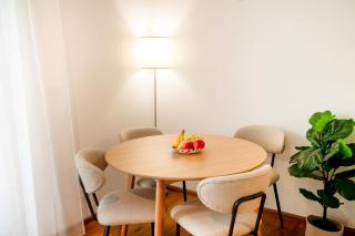 Urban Smart Living with balcony near Basel SBB & City Center - Special TRIO PICASSO 32 Apartment, up to 4 guests - 5