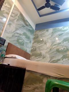 Paribartan Hotel & Lodge - 1