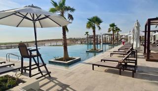 Maison Privee - Serene Yas Island Hideaway with Resort Facilities - 8