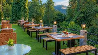 Yashshree Olive Hotel & Spa - 2