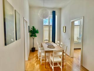 Spacious Stylish Apartment with Free Parking - Vienne - 0