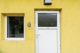 Compact Apartment - 2 Single Beds - Near Vienna - 5