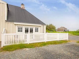 4 person holiday home in Ringkøbing - 1