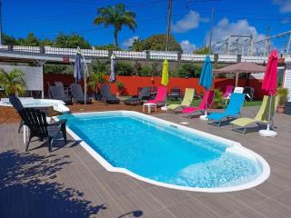 Appartement spacieux à Sainte-Anne avec piscine partagée. - 0