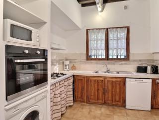 Charmante maison en Camargue avec piscine partagée - 4
