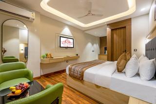 Hotel royal residency 542 - 6