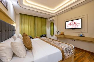 Hotel royal residency 542 - 3