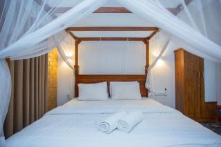 Ranu Econest Villa thalpe unawatuna 5 bedrooms - 1