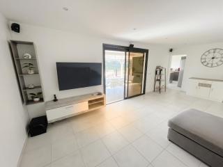 Villa avec piscine privée à Fort-de-France, 93 m² - 1