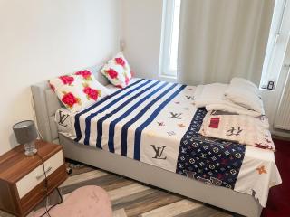 Modern Apartment in Liège with Parking 80 m² - 6