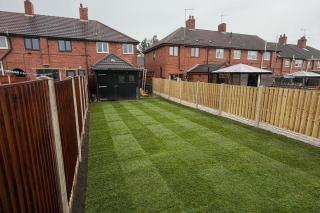 contractor stays 4 bedroom- free parking 2 spaces - 6