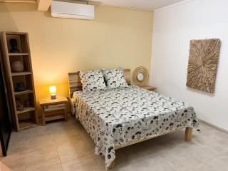 Studio charmant avec vue mer à Tartane, 22 m², terrasse. - 5