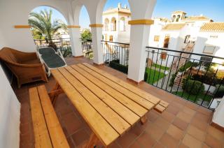 Spacious apartment in Playa Flamenca with shared pool - 9